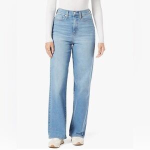 Levi High Waisted Loose Straight Jeans